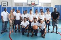 The basketball team with SCS Club Coordinator Tracy Zagers-Johnson.